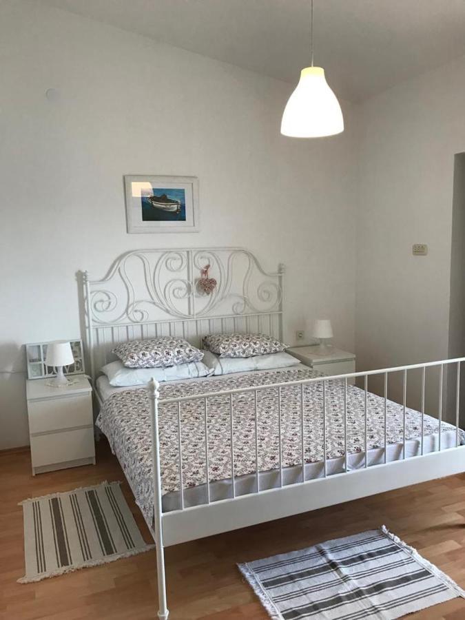 Apartmani Darko Kornic Luaran gambar