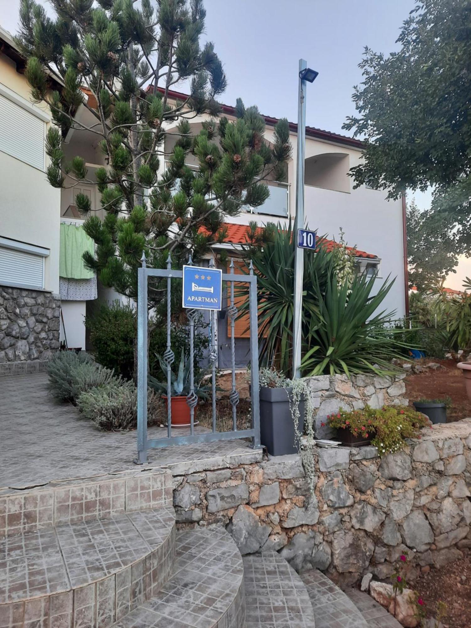 Apartmani Darko Kornic Luaran gambar
